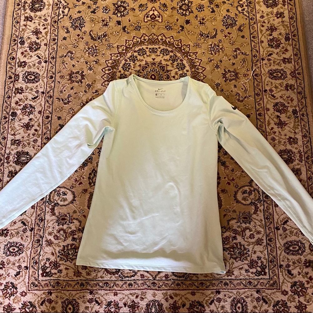 Nike long sleeve (mint green)